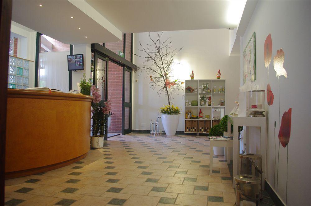 Ricci Hotel - Marina Di Grosseto Exterior photo