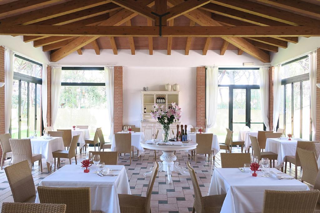 Ricci Hotel - Marina Di Grosseto Exterior photo
